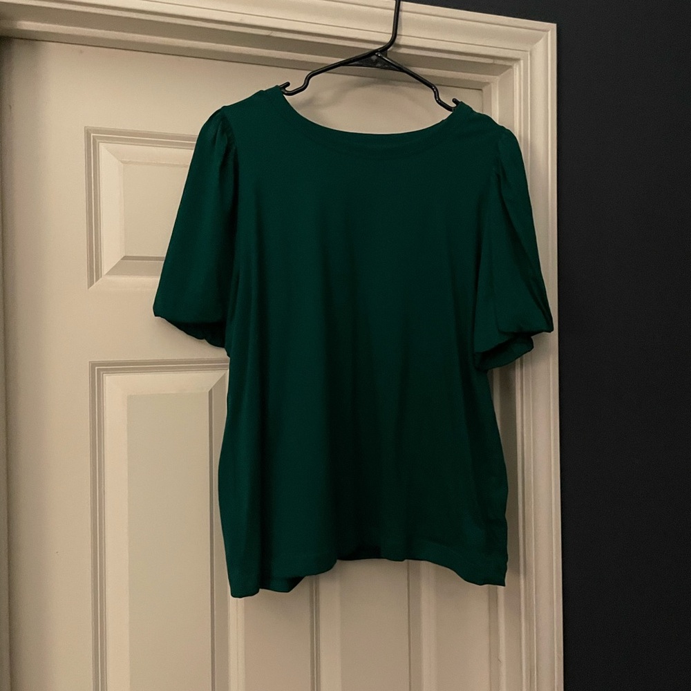 LOFT Cute Green Women's Top